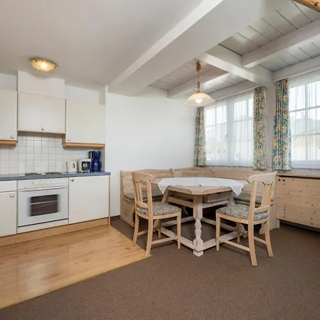 Franz Josef Lägenhet *